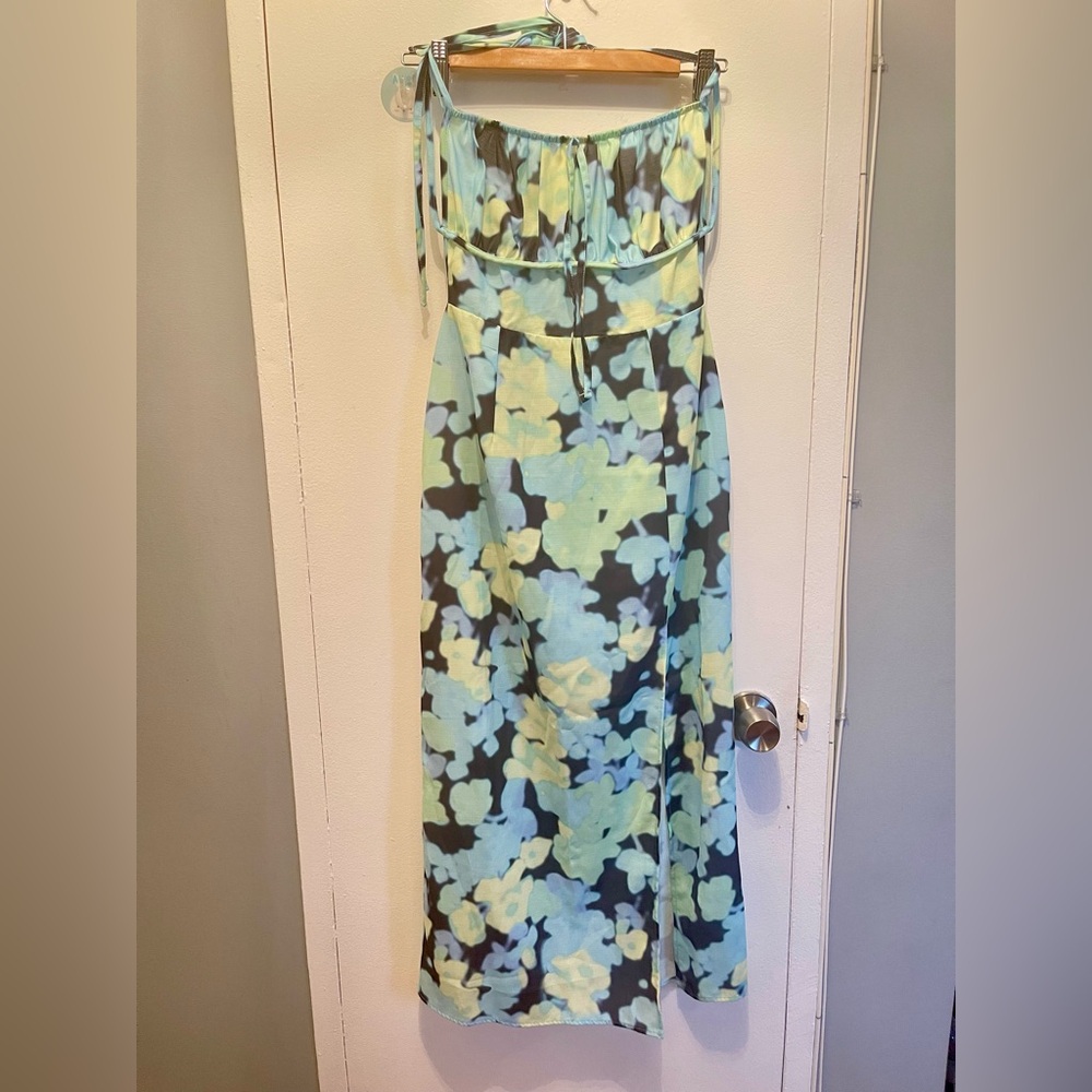 Sexy Long Summer Dress With Open Back Size 6 Nwot by ASOS